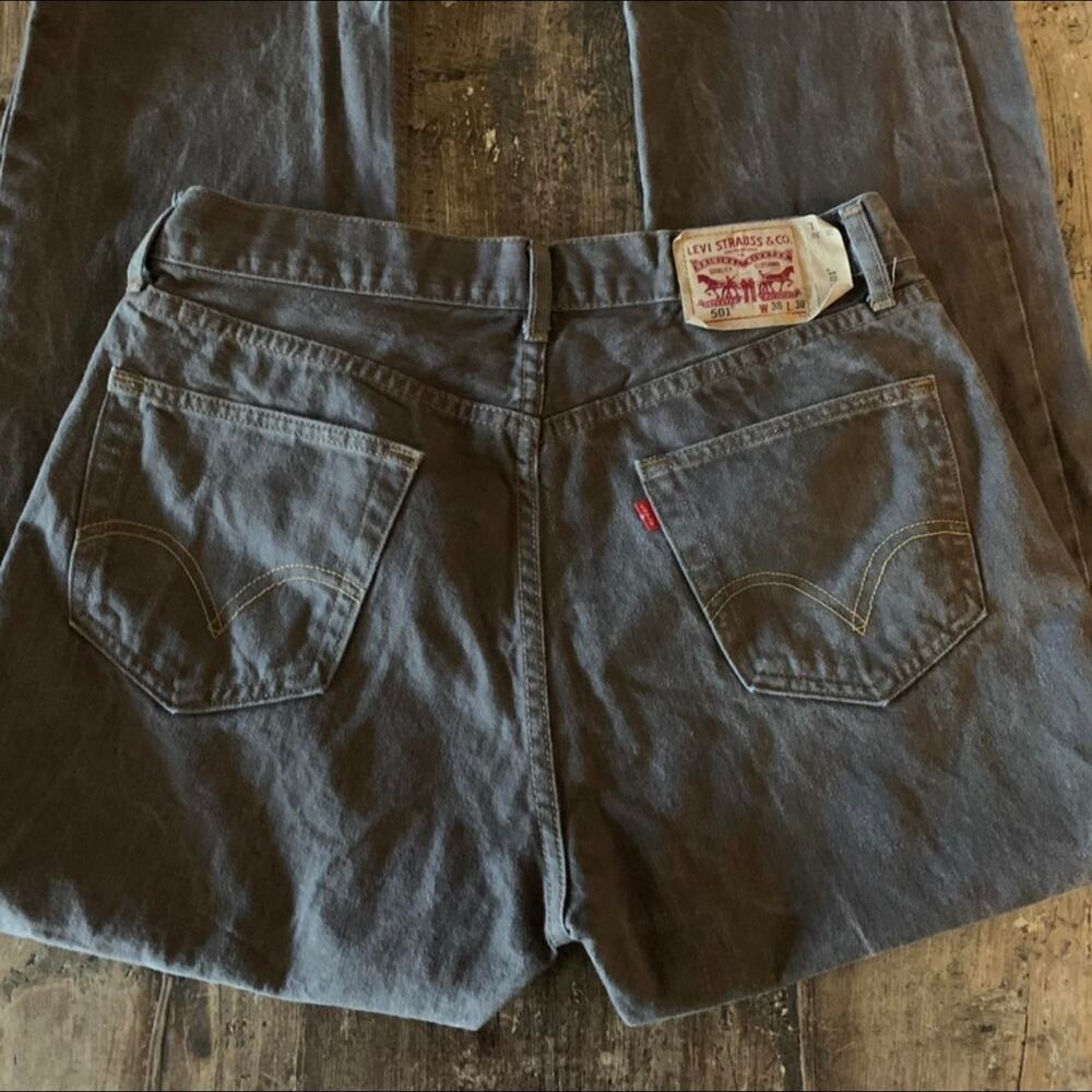 Vintage Levis deep brown 501 button up  size 38